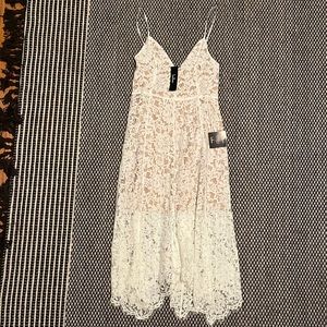 NWT Lulu’s Dress